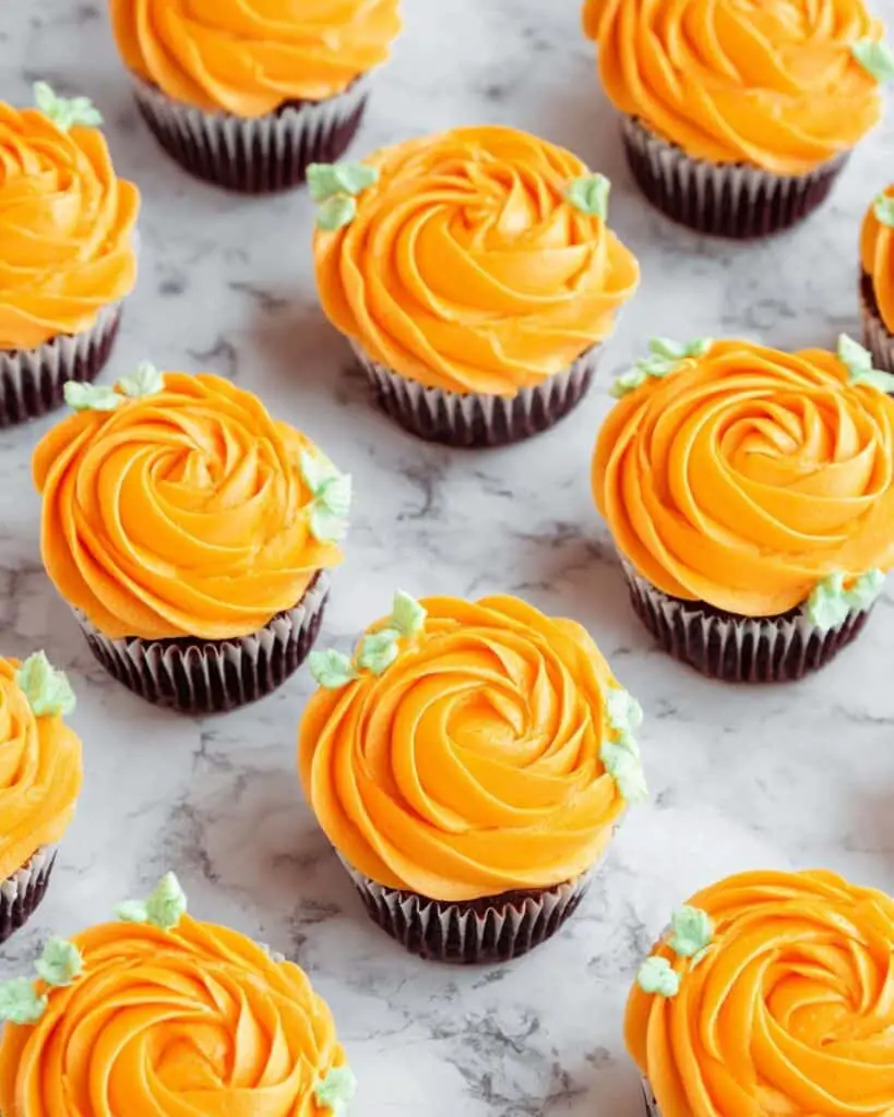 Decorated Pumpkin Cupcakes Recipe