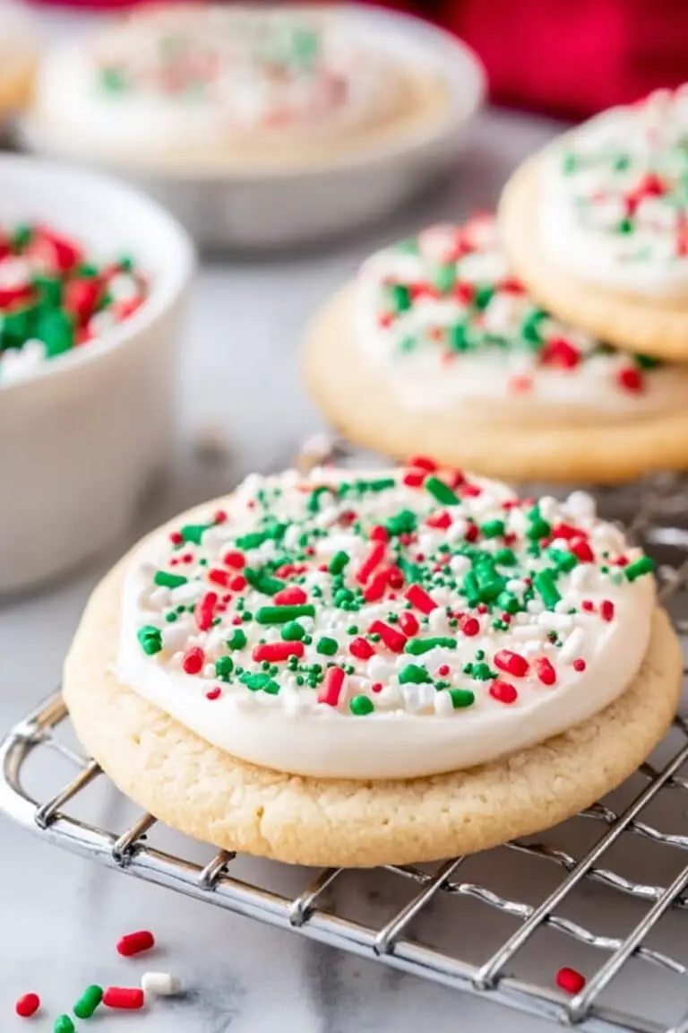 Festive White Chocolate Shortbread Cookies Recipe