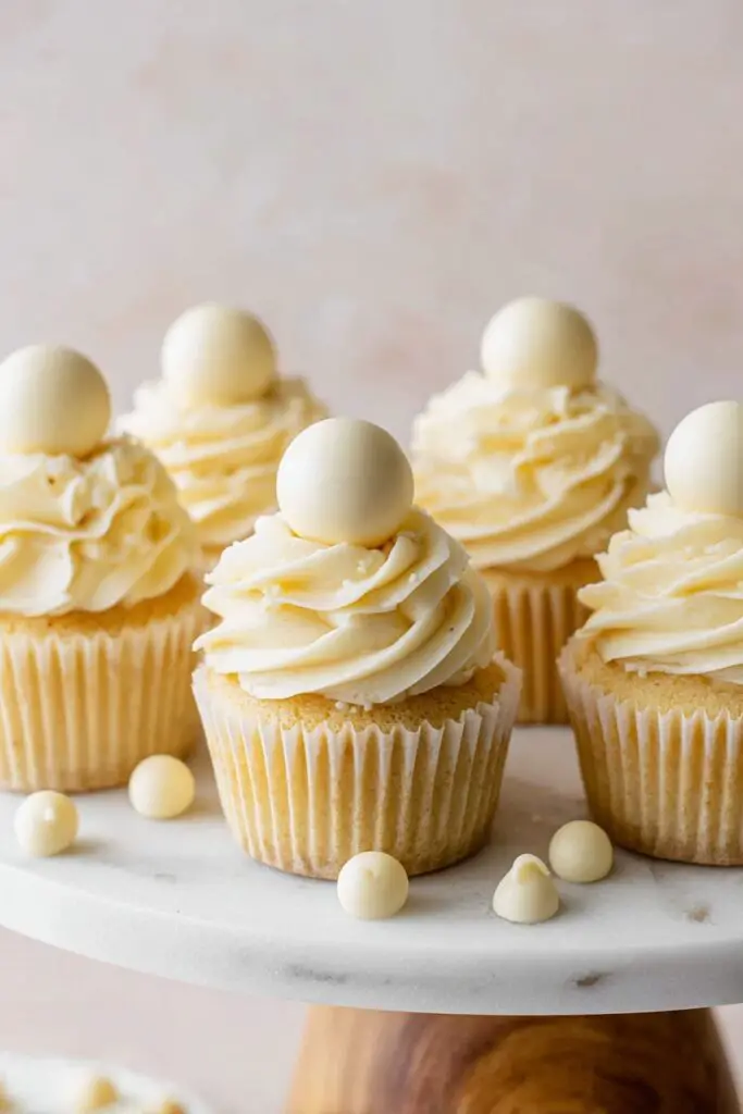 Delicious White Chocolate Cupcakes Recipe