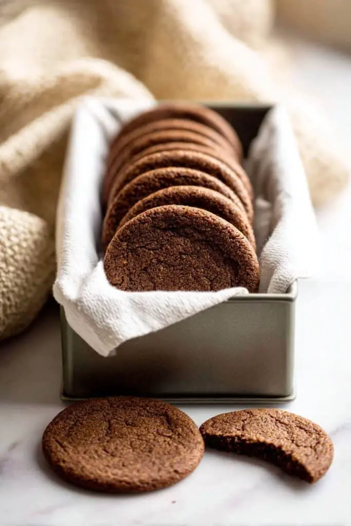 Easy Gingersnap Cookies Recipe