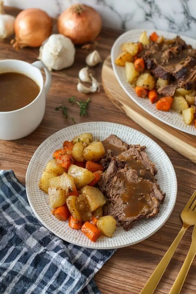 Slow Cooker London Broil with Vegetables Recipe